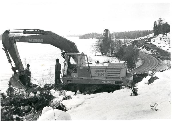 Pälkäneentietä, Kärsänmutkaa oikaistaan vuonna 1989