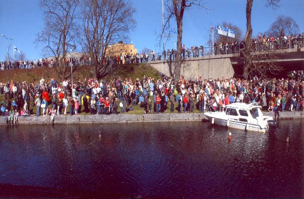 Valkeakosken ensimmäiset ankanuittokisat vuonna 2009