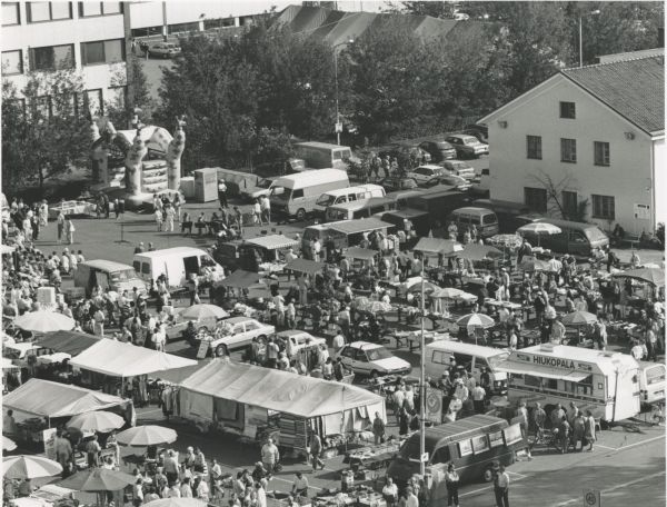 Työväen musiikkitapahtuma torilla vuonna 1992